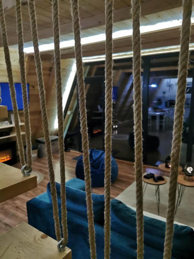 Вілла Spy Nest House Knic Екстер'єр фото